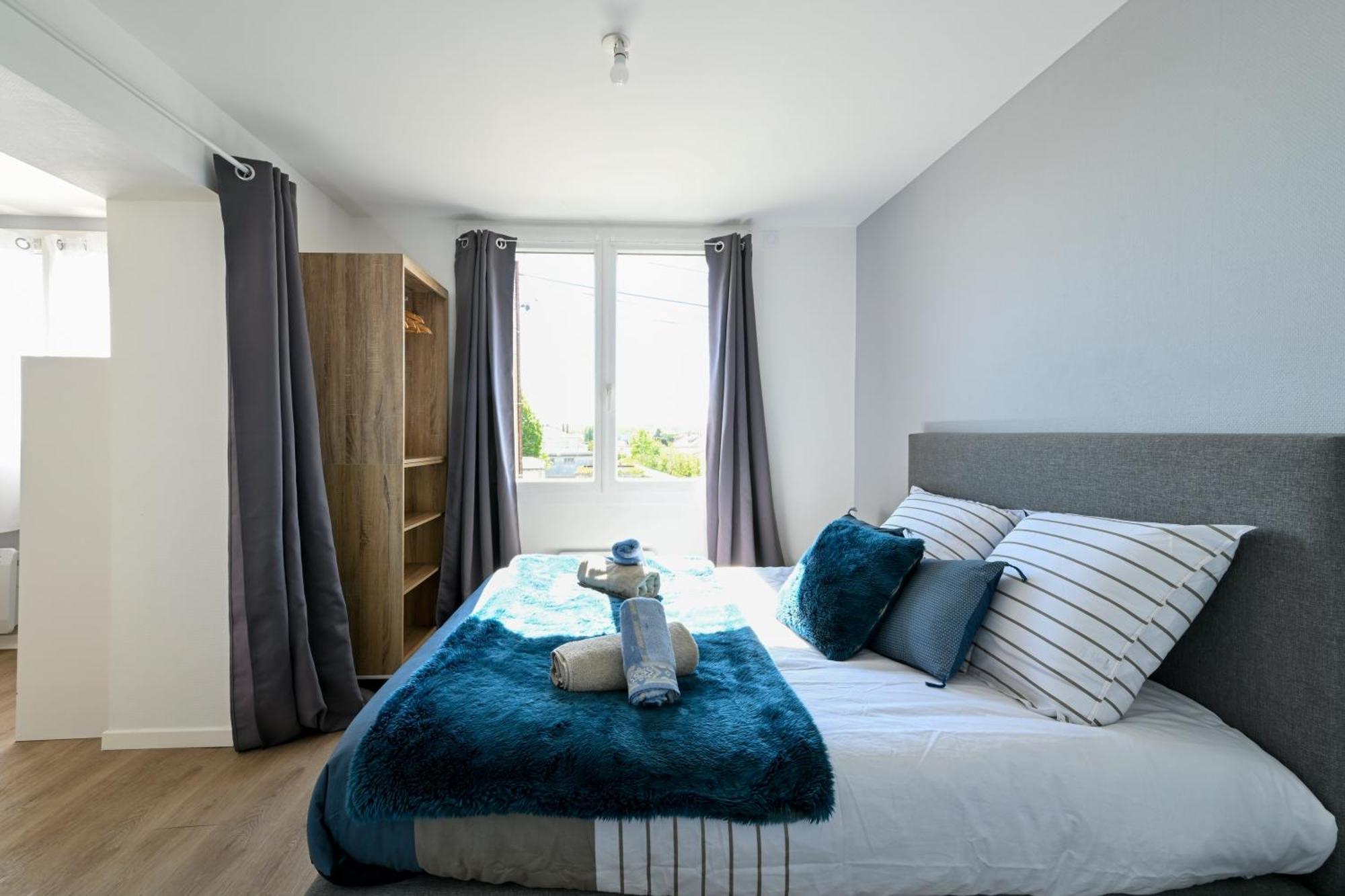 Appartement L'Ange Bleu - Appt A 25 Min Du Puy Du Fou à Cholet Extérieur photo